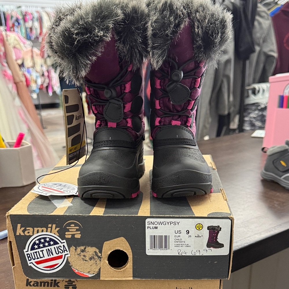 NEW Kamik Snowgypsy Kids' Boots - Plum and Black